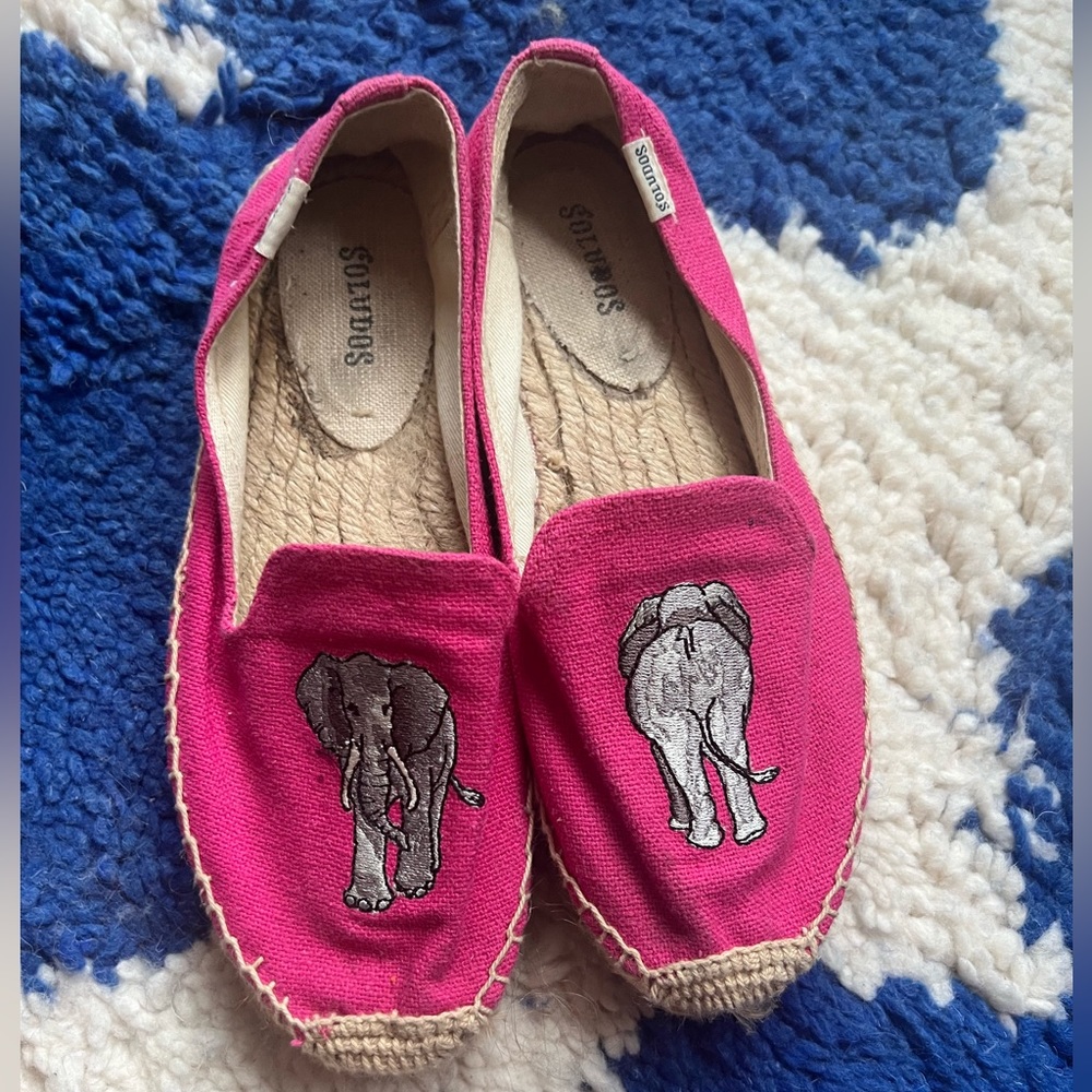 SOLUDOS elephant espadrilles!
